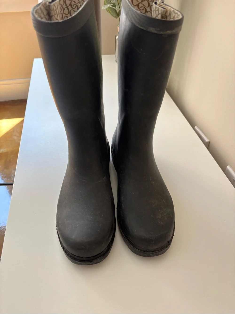 chooka Black Rain Boots with Brown Buckle Accents